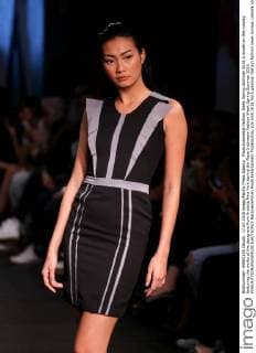 Plaza Indonesia Fashion Week Spring Summer 2016 A model on the runway featuring the works of the designers from Ardistia New York during the Plaza Indonesia Fashion Week Spring Summer 2016.  NatanaelxPohan