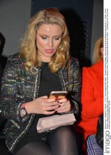 Istanbul Fashion Week - Promis bei Sudi Etuz Modenschau March 17, 2016 - Kiera Chaplin attends Mercedes Benz Istanbul Fashion Week Sudi Etuz Fashion Show.  - ZUMAd118
