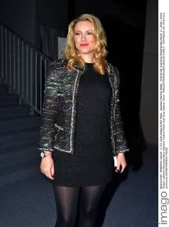 Istanbul Fashion Week - Promis bei Sudi Etuz Modenschau March 17, 2016 - Kiera Chaplin attends Mercedes Benz Istanbul Fashion Week Sudi Etuz Fashion Show.  - ZUMAd118