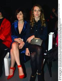 Istanbul Fashion Week - Promis bei Sudi Etuz Modenschau March 17, 2016 - Turkish movie stars Tuba Unsal and Gonca Vuslateri attends Mercedes Benz Istanbul Fashion Week Sudi Etuz Fashion Show.  - ZUMAd118