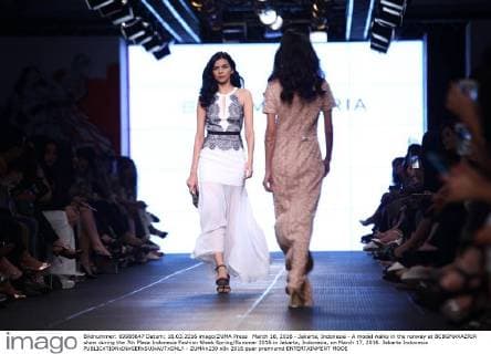 March 18, 2016 - Jakarta, Indonesia - A model walks in the runway at BCBGMAXAZRIA show during the 7th Plaza Indonesia Fashion Week Spring Summer 2016 in Jakarta, Indonesia, on March 17, 2016. Jakarta Indonesia  - ZUMAn230