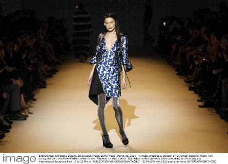 March 18, 2016 - A model presents a creation by Ukrainian designer Andre TAN during the 38th Ukrainian Fashion Week in Kiev, Ukraine, 18 March 2016. The fashion event presents 2016 collections by Ukrainian and international designers from 17 to 23 March. - ZUMAs334