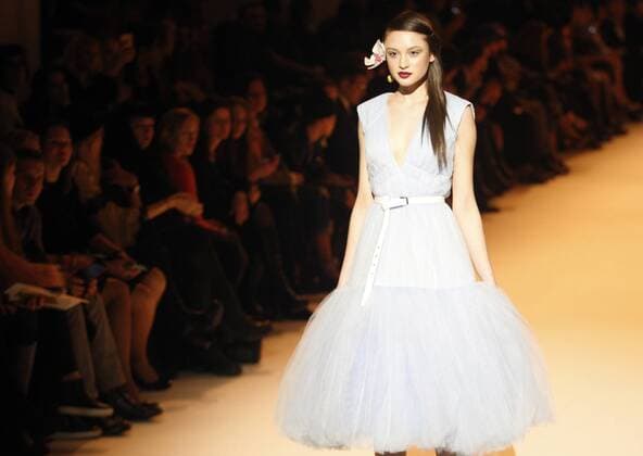 March 18, 2016 - A model presents a creation by Ukrainian designer Andre TAN during the 38th Ukrainian Fashion Week in Kiev, Ukraine, 18 March 2016. The fashion event presents 2016 collections by Ukrainian and international designers from 17 to 23 March. - ZUMAs334