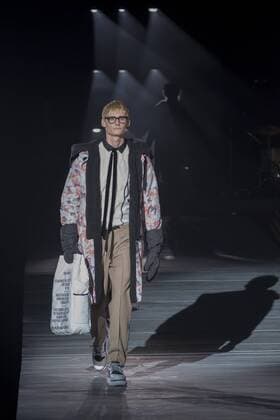 Japan: Onitsuka Tiger brand, Andrea Pompilio s autumn winter 2016 collection A model on the runway during the Onitsuka Tiger brand, Andrea Pompilio s design 2016 autumn winter fashion show at the Mercedes-Benz Fashion Week Tokyo in Japan.  AlessandroxDixCiommo