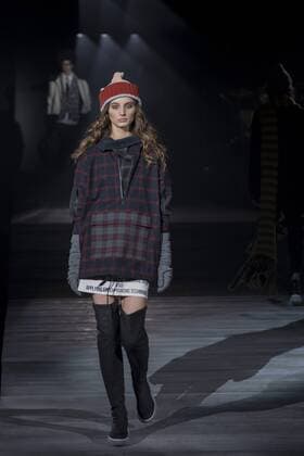 Japan: Onitsuka Tiger brand, Andrea Pompilio s autumn winter 2016 collection A model on the runway during the Onitsuka Tiger brand, Andrea Pompilio s design 2016 autumn winter fashion show at the Mercedes-Benz Fashion Week Tokyo in Japan.  AlessandroxDixCiommo