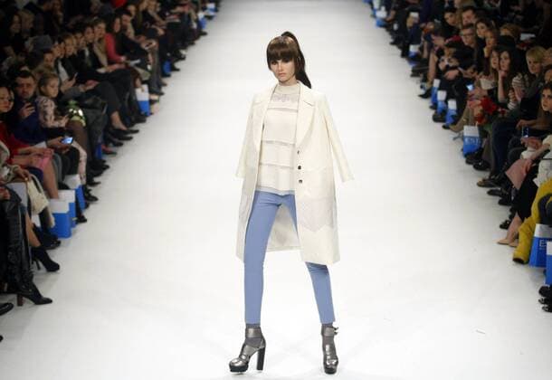 March 21, 2016 - A model presents a creation by Ukrainian designer Aina GASSE during the 38th Ukrainian Fashion Week in Kiev, Ukraine, 21 March 2016. The fashion event presents 2016 collections by Ukrainian and international designers from 17 to 23 March. - ZUMAs334