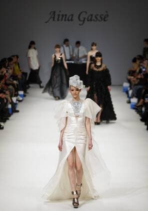 March 21, 2016 - Models present a creation by Ukrainian designer Aina GASSE during the 38th Ukrainian Fashion Week in Kiev, Ukraine, 21 March 2016. The fashion event presents 2016 collections by Ukrainian and international designers from 18 to 23 March. - ZUMAs334