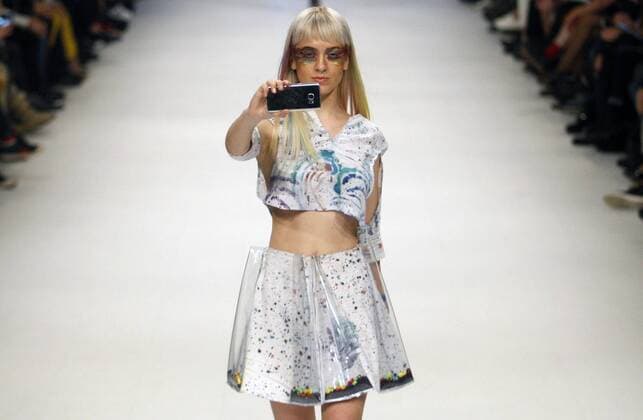 March 21, 2016 - A model presents a creation by Ukrainian designer KASS during the 38th Ukrainian Fashion Week in Kiev, Ukraine, 21 March 2016. The fashion event presents 2016 collections by Ukrainian and international designers from 17 to 23 March. - ZUMAs334