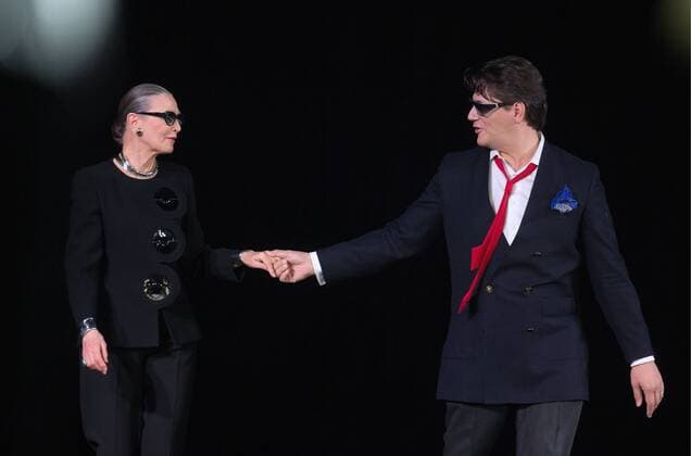 Moscow Fashion Week - Modenschau Pierre Cardin MOSCOW, RUSSIA. MARCH 22, 2016. Maryse Gaspard, director of couture and brand ambassador for Pierre Cardin (L), and Rodrigo Basilicati, administrator at Concept Creatif Pierre Cardin, at a fashion show for a Pierre Cardin collection at the 35th Season of Moscow Fashion Week, in Moscow s Gostiny Dvor Shopping and Exhibition Centre. Sergei Bobylev TASS  TS01D0B1