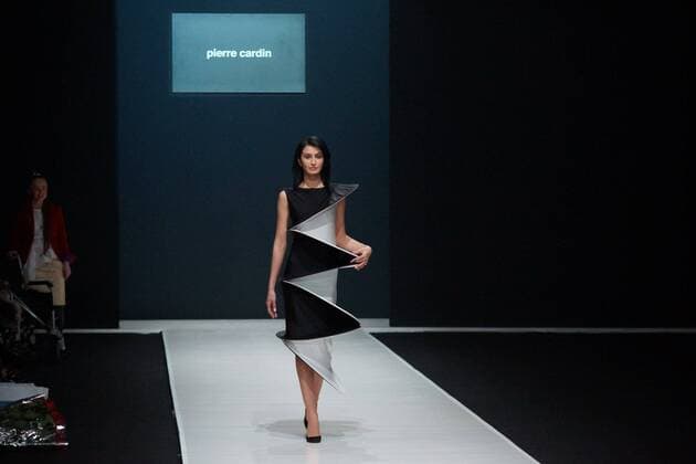 22.03.16 Moscow. Gostiny Dvor. Fashion week in Moscow 2016. The Show Of Pierre Cardin OlgaxSokolova 