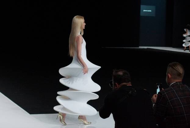 22.03.16 Moscow. Gostiny Dvor. Fashion week in Moscow 2016. The Show Of Pierre Cardin OlgaxSokolova 
