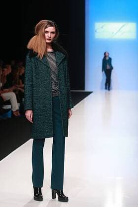 MOSCOW, RUSSIA. MARCH 23, 2016. A model showcases a creation by Russian designer Elena Shipilova at the 2016 Moscow Fashion Week in Moscow s Gostiny Dvor. Sergei Fadecihev TASS  TS01D2FF