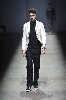 March 24, 2016 - Beijing, Beijing, CHN - Beijing, CHINA - March 24 2016: (EDITORIAL USE ONLY. CHINA OUT) 2016 F W Beijing Fashion Week: Models present ALEXANDER.T.ZHAO show. Beijing CHN  - ZUMAs145