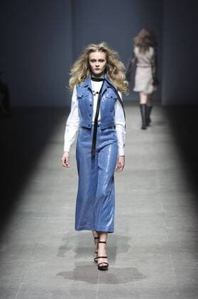 March 24, 2016 - Beijing, Beijing, CHN - Beijing, CHINA - March 24 2016: (EDITORIAL USE ONLY. CHINA OUT) 2016 F W Beijing Fashion Week: Models present ALEXANDER.T.ZHAO show. Beijing CHN  - ZUMAs145