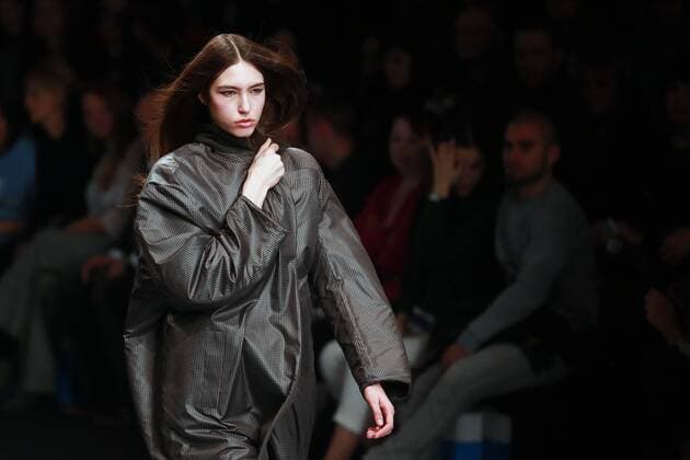 MOSCOW, RUSSIA. MARCH 24, 2016. A model showcases a creation by Russian designer Victoria Andreyanova at the 2016 Moscow Fashion Week in Moscow s Gostiny Dvor. Sergei Fadeichev TASS  TS01D62C