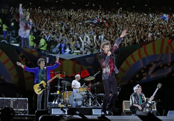 March 25, 2016 - Havana, CUB - Mick Jagger and the Rolling Stones perform in the Ciudad Deportiva de la Habana in Cuba on Friday, March 25, 2016. Havana CUB - ZUMAm67_