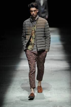 BEIJING, CHINA - MARCH 25: (CHINA OUT) A model showcases designs on the runway at River Tooth Collection during the Mercedes-Benz China Fashion Week Autumn Winter 2016 17 at 751D.Park on March 25, 2016 in Beijing, China.  CFP481722605