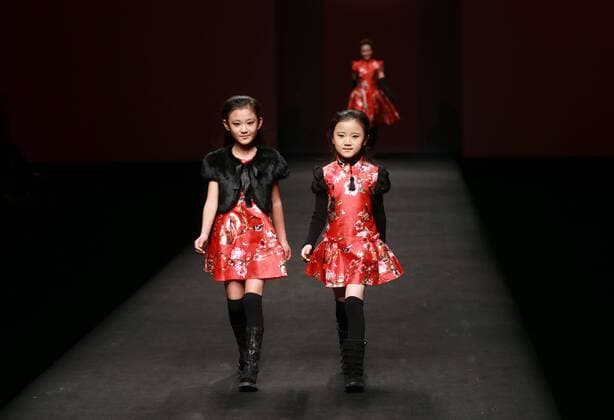 BEIJING, CHINA - MARCH 26: (CHINA OUT) Models showcase designs on the runway at JOJO Collection during the Mercedes-Benz China Fashion Week Autumn Winter 2016 2017 at Beijing Hotel on March 26, 2016 in Beijing, China.  CFP481734883