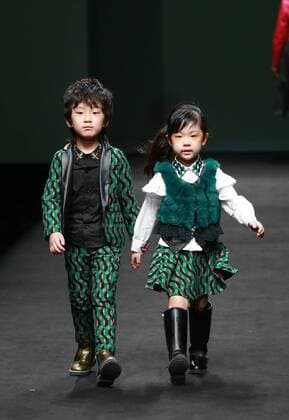 BEIJING, CHINA - MARCH 26: (CHINA OUT) Models showcase designs on the runway at JOJO Collection during the Mercedes-Benz China Fashion Week Autumn Winter 2016 2017 at Beijing Hotel on March 26, 2016 in Beijing, China.  CFP481734896