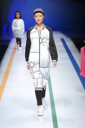 BEIJING, CHINA - MARCH 27: (CHINA OUT) A model showcases designs on the runway at COMME TU ES Collection during the Mercedes-Benz China Fashion Week Autumn Winter 2016 2017 at Beijing Hotel on March 27, 2016 in Beijing, China.  CFP481794509