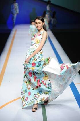 BEIJING, CHINA - MARCH 27: (CHINA OUT) A model showcases designs on the runway at COMME TU ES Collection during the Mercedes-Benz China Fashion Week Autumn Winter 2016 2017 at Beijing Hotel on March 27, 2016 in Beijing, China.  CFP481794514