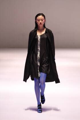 BEIJING, CHINA - MARCH 27: (CHINA OUT) A model showcases designs on the runway at araisara Collection during the Mercedes-Benz China Fashion Week Autumn Winter 2016 2017 at 751D.Park on March 27, 2016 in Beijing, China.  CFP481799713