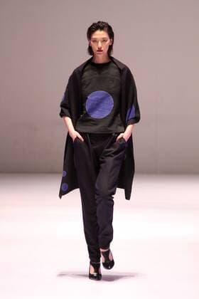 BEIJING, CHINA - MARCH 27: (CHINA OUT) A model showcases designs on the runway at araisara Collection during the Mercedes-Benz China Fashion Week Autumn Winter 2016 2017 at 751D.Park on March 27, 2016 in Beijing, China.  CFP481799722