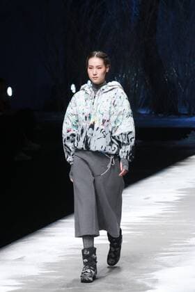 BEIJING, CHINA - MARCH 28: (CHINA OUT) A model showcases designs on the runway at BOSIDENG Collection during the Mercedes-Benz China Fashion Week Autumn Winter 2016 2017 at Beijing Hotel on March 28, 2016 in Beijing, China.  CFP481829671