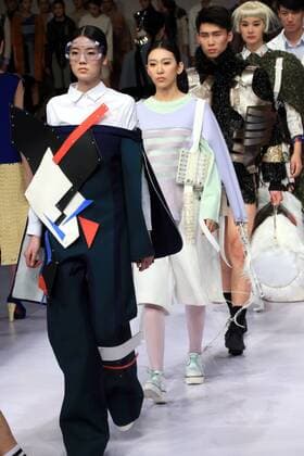 (160329) -- BEIJING, March 29, 2016 -- Models present fashion creations during a show titled Beijing Institute of Fashion Technology¡¤Emerging Design Collection at China Fashion Week in Beijing, capital of China, March 29, 2016. The theme of the fashion show is Micro to Wave . ) (mcg) CHINA-BEIJING-FASHION WEEK- MICRO TO WAVE (CN) LixMingfang 
