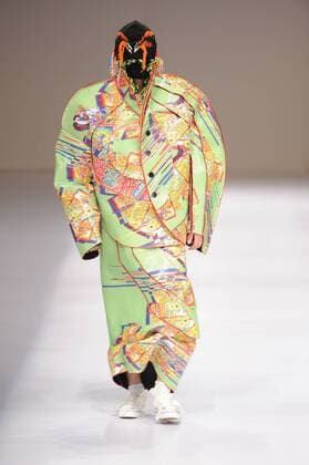 BEIJING, CHINA - MARCH 29: (CHINA OUT) A model showcases designs on the runway at Beijing Institute of Fashion Technology¡¤Emerging Design Collection & BIFT¡¤ELLASSAY Scholarship Awarding Ceremony during the Mercedes-Benz China Fashion Week Autumn Winter 2016 2017 at Beijing Hotel on March 29, 2016 in Beijing, China.  CFP481872743