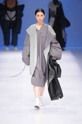 BEIJING, CHINA - MARCH 29: (CHINA OUT) A model showcases designs on the runway at Beijing Institute of Fashion Technology¡¤Emerging Design Collection & BIFT¡¤ELLASSAY Scholarship Awarding Ceremony during the Mercedes-Benz China Fashion Week Autumn Winter 2016 2017 at Beijing Hotel on March 29, 2016 in Beijing, China.  CFP481872790