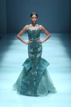 BEIJING, CHINA - MARCH 30: (CHINA OUT) A model showcases designs on the runway at JUSERE Collection during the Mercedes-Benz China Fashion Week Autumn Winter 2016 2017 at 751D.Park on March 30, 2016 in Beijing, China.  CFP481928223