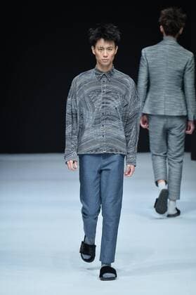 BEIJING, CHINA - MARCH 30: (CHINA OUT) A model showcases designs on the runway at SIVICO Collection during the Mercedes-Benz China Fashion Week Autumn Winter 2016 2017 at 751D.Park on March 30, 2016 in Beijing, China.  CFP481928318