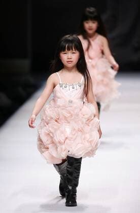 BEIJING, CHINA - MARCH 30: (CHINA OUT) A model showcases designs on the runway at J.Queen & Little Collection during the Mercedes-Benz China Fashion Week Autumn Winter 2016 2017 at Beijing Hotel on March 30, 2016 in Beijing, China.  CFP481930886