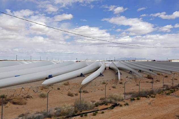 March 31, 2016 - Santa Teresa, NM, U.S. - Wind blades sit at a parking lot in Santa Teresa, New Mexico, Thursday, March 31, 2016. Santa Teresa U.S. - ZUMAab1_