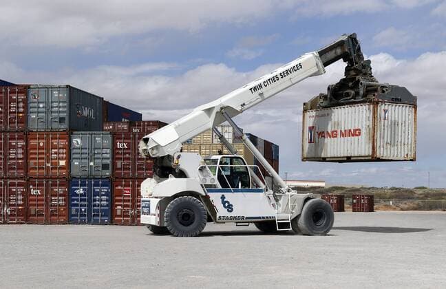 March 31, 2016 - Santa Teresa, NM, U.S. - A stacker moves containers inside the facilities of Twin Cities Services Inc. in Santa Teresa, New Mexico, Thursday, March 31, 2016. Santa Teresa U.S. - ZUMAab1_