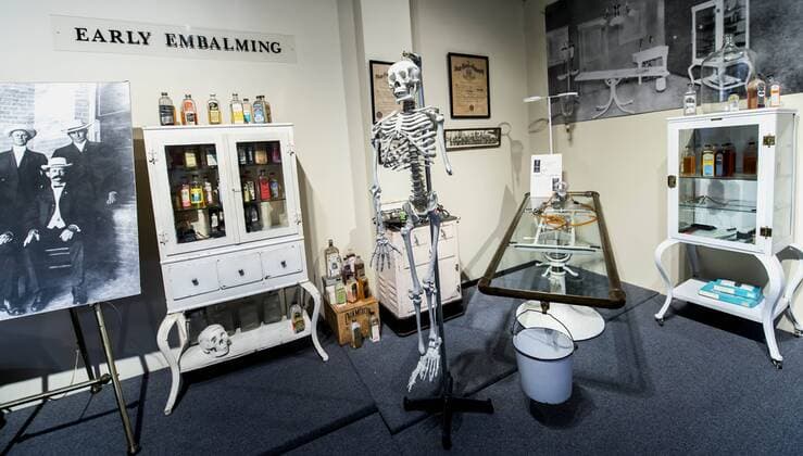March 31, 2016 - Houston, Texas, U.S. - Founded in 1992, and housing America s largest collection of historical funeral service items in a 20,500 square-foot facility, the National Museum of Funeral History celebrates the heritage of the funeral services industry with 13 permanent and additional special exhibits. Houston U.S. - ZUMAce6_