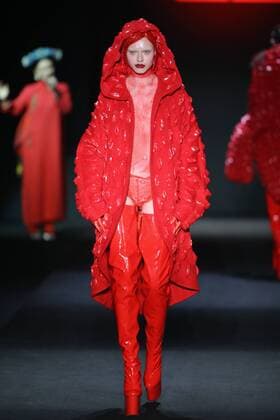 BEIJING, CHINA - MARCH 31: (CHINA OUT) A model showcases designs on the runway at Sheguang Hu Collection during the Mercedes-Benz China Fashion Week Autumn Winter 2016 2017 at 751D.Park on March 31, 2016 in Beijing, China.  CFP481980127