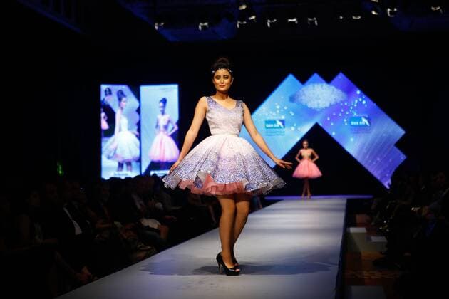 April 2, 2016 - Kathmandu, Nepal - A model presents a creation by a local designer during the final day of Nepal Fashion Week in Kathmandu, Nepal on April 2, 2016. Kathmandu Nepal  - ZUMAn230