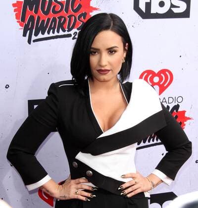 iHeartRadio Music Awards 2016 in Los Angeles Demi Lovato IHEARTRADIO MUSIC AWARDS 2016 - ARRIVALS Los Angeles Michael Heart PicturePerfect