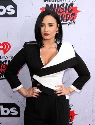 iHeartRadio Music Awards 2016 in Los Angeles Demi Lovato IHEARTRADIO MUSIC AWARDS 2016 - ARRIVALS Los Angeles Michael Heart PicturePerfect