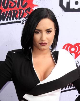 iHeartRadio Music Awards 2016 in Los Angeles Demi Lovato IHEARTRADIO MUSIC AWARDS 2016 - ARRIVALS Los Angeles Michael Heart PicturePerfect