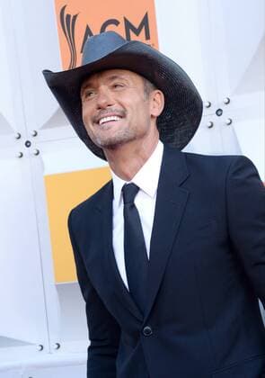 Country Music Awards in Las Vegas Singer Tim McGraw attends the 51st annual Academy of Country Music Awards held at the MGM Grand Arena in Las Vegas, Nevada on April 3, 2016.  LAV20160403150 JIMxRUYMEN