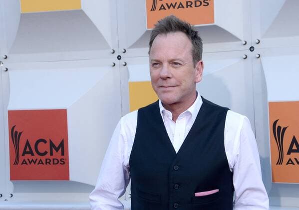 Country Music Awards in Las Vegas Actor Kiefer Sutherland attends the 51st annual Academy of Country Music Awards held at the MGM Grand Arena in Las Vegas, Nevada on April 3, 2016.  LAV20160403251 JIMxRUYMEN