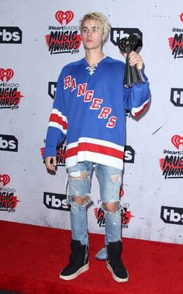 iHeartRadio Music Awards 2016 in Los Angeles Justin Bieber IHEARTRADIO MUSIC AWARDS 2016 - PRESS ROOM Los Angeles Michael Heart PicturePerfect