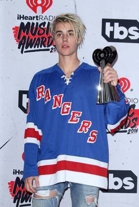 iHeartRadio Music Awards 2016 in Los Angeles Justin Bieber IHEARTRADIO MUSIC AWARDS 2016 - PRESS ROOM Los Angeles Michael Heart PicturePerfect