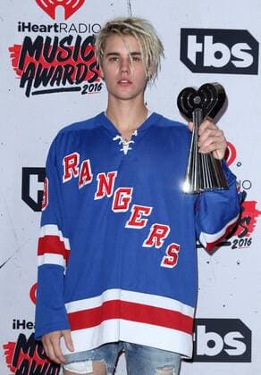 iHeartRadio Music Awards 2016 in Los Angeles Justin Bieber IHEARTRADIO MUSIC AWARDS 2016 - PRESS ROOM Los Angeles Michael Heart PicturePerfect