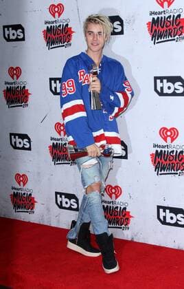 iHeartRadio Music Awards 2016 in Los Angeles Justin Bieber IHEARTRADIO MUSIC AWARDS 2016 - PRESS ROOM Los Angeles Michael Heart PicturePerfect