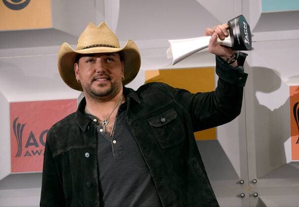 Singer Jason Aldean, winner of Entertainer of the Year award, backstage at the 51st annual Academy of Country Music Awards held at the MGM Grand Arena in Las Vegas, Nevada on April 3, 2016.  LAV20160403382 JIMxRUYMEN