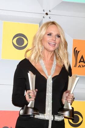 Country Music Awards in Las Vegas LAS VEGAS - APR 3: Miranda Lambert at the 51st Academy of Country Music Awards at the MGM Grand Garden Arena on April 3, 2016 in Las Vegas, NV  KathyxHutchins